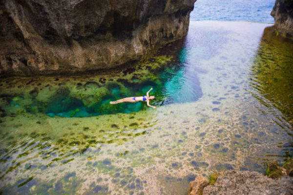Menemukan Pesona Angel's Billabong Nusa Penida Kolam Alami yang Memukau di Tengah Laut 1 Foto Obyek Wisata Destinasi Angels Billabong Nusa Penida Barat