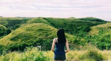 Foto nusa penida Bukit Teletubbies hill nusa penida tour bali